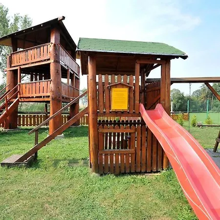 Chalupka Bratov V Resorte Aplend *