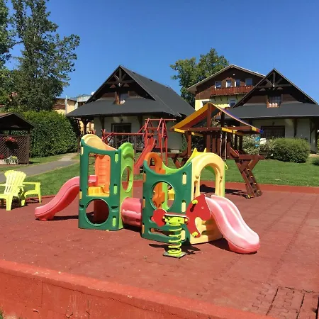 Chalupka Bratov V Resorte Aplend Tatil Evi Veľký Slavkov