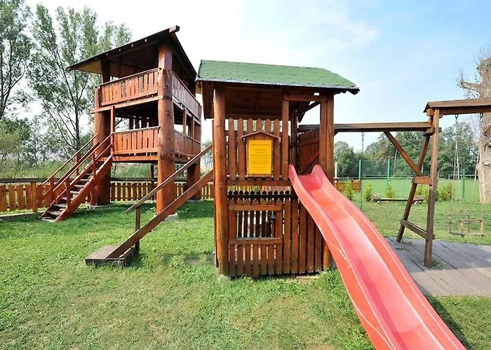 Chalupka Bratov V Resorte Aplend بيت للعطل *